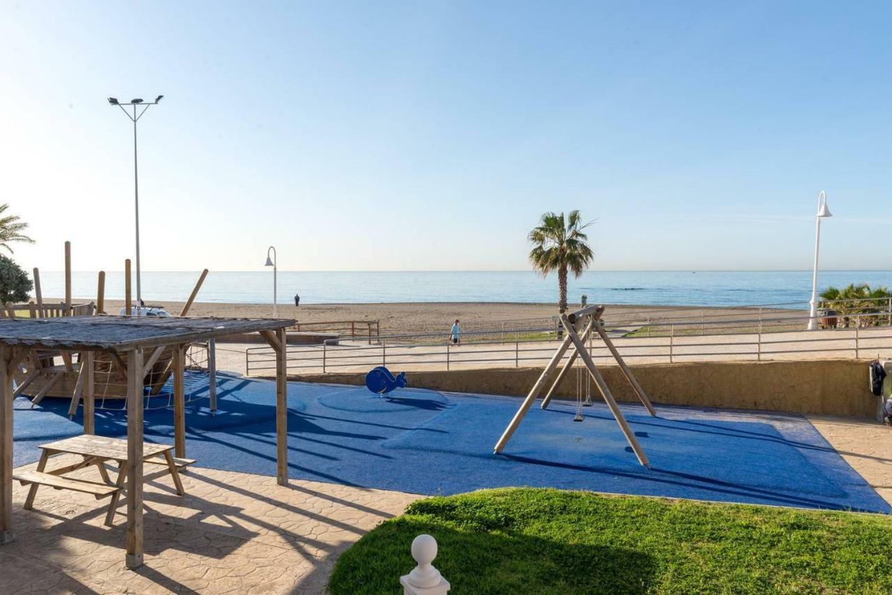 Apartamentos Varadero On The Beach La Cala Del Moral المظهر الخارجي الصورة